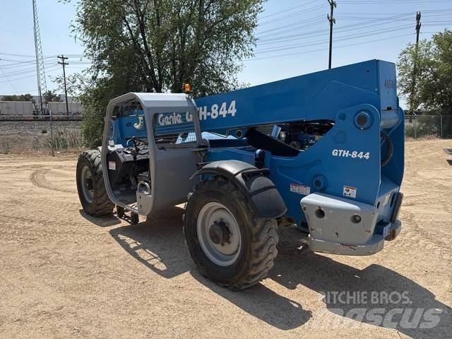 Genie GTH-844 Kurottajat