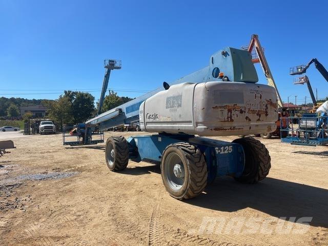Genie S-125 Teleskooppipuominostimet
