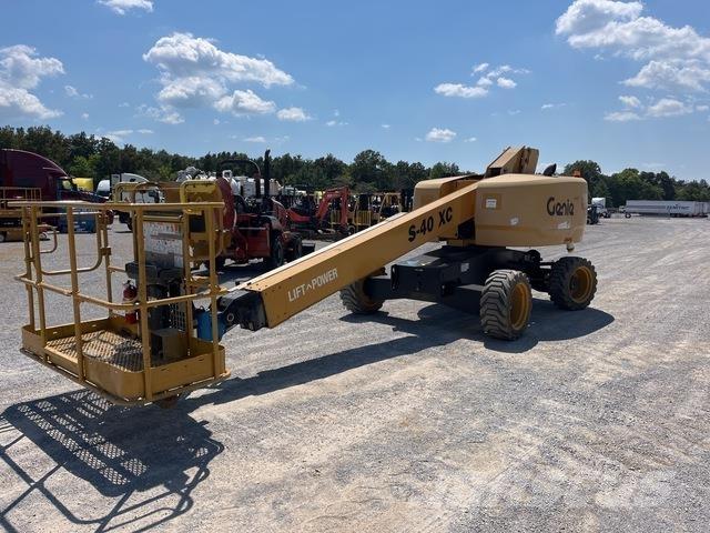 Genie S-40XC Teleskooppipuominostimet