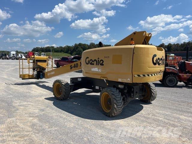Genie S-40XC Teleskooppipuominostimet