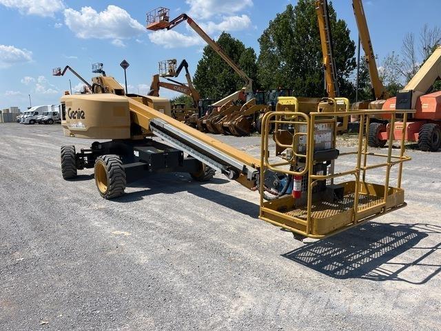 Genie S-40XC Teleskooppipuominostimet