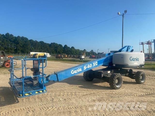 Genie S-40XC Teleskooppipuominostimet