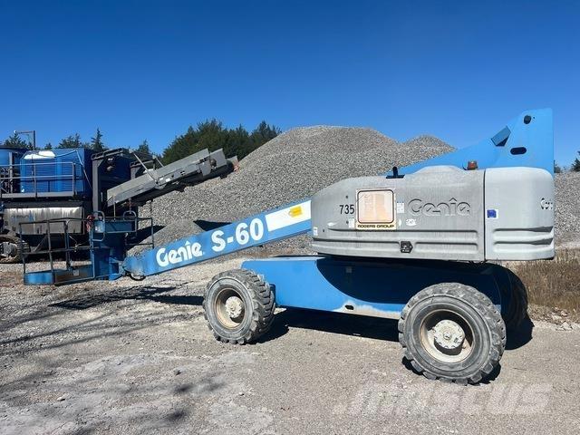 Genie S-60 Teleskooppipuominostimet