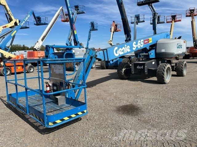 Genie S-65 Teleskooppipuominostimet