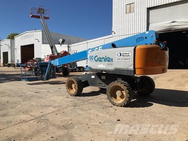 Genie S-65 Teleskooppipuominostimet