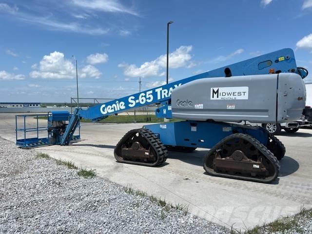 Genie S-65TRAX Teleskooppipuominostimet
