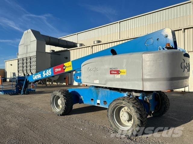Genie S-85 Teleskooppipuominostimet