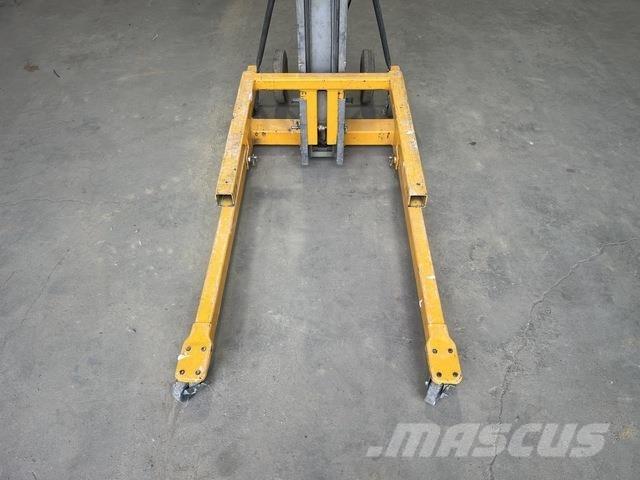 Genie SL-18 Muut koneet