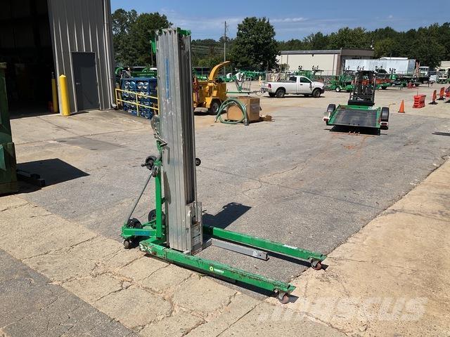 Genie SLC24 Vinssit, nostolaitteet ja materiaalinostimet