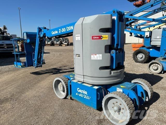 Genie Z30/20N Kuukulkijat