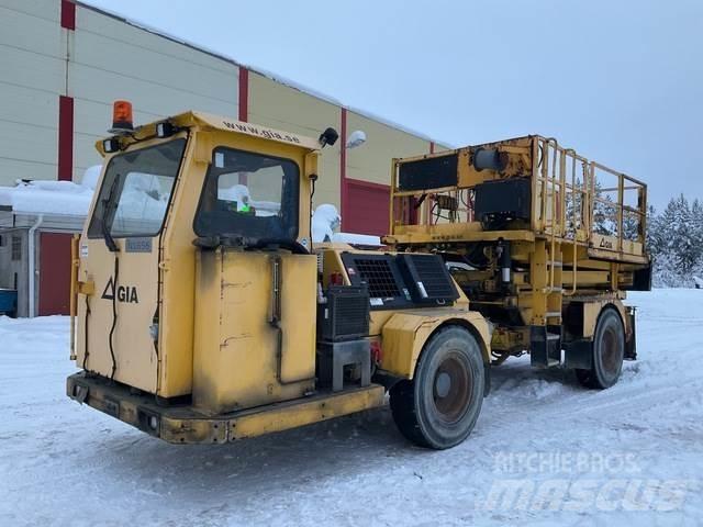  Giamec 211 Nostolava-autot