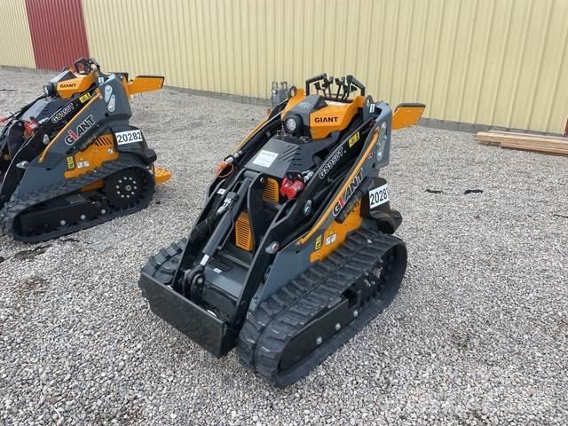 GiANT GS950T Liukuohjatut kuormaajat