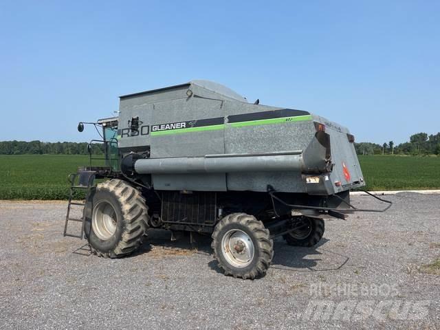 Gleaner R50 Leikkuupuimurit