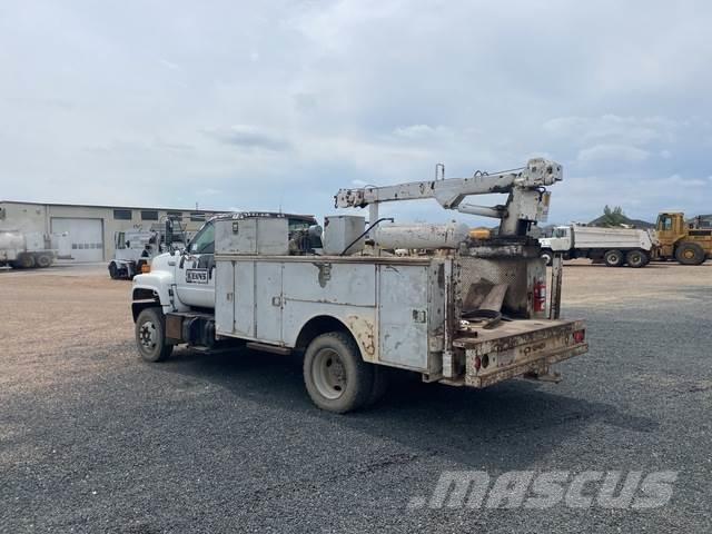 GMC C5500 Tienhoitoautot