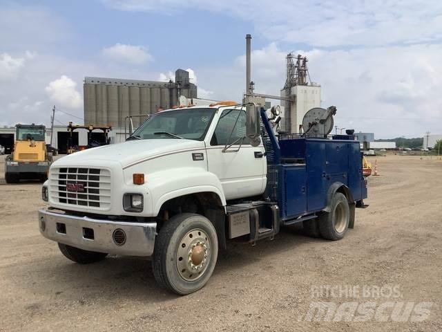 GMC C6500 Tienhoitoautot