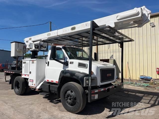 GMC C7500 Nostolava-autot