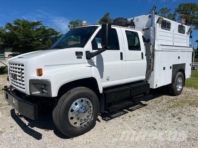 GMC C7500 Tienhoitoautot