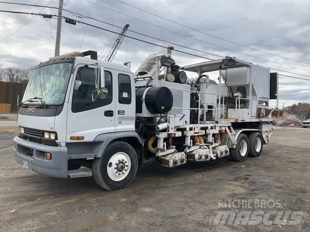 GMC T8500 Tienhoitoautot