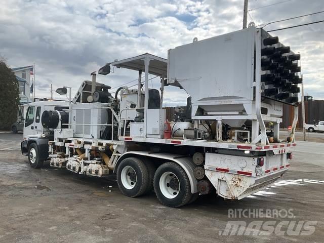 GMC T8500 Tienhoitoautot