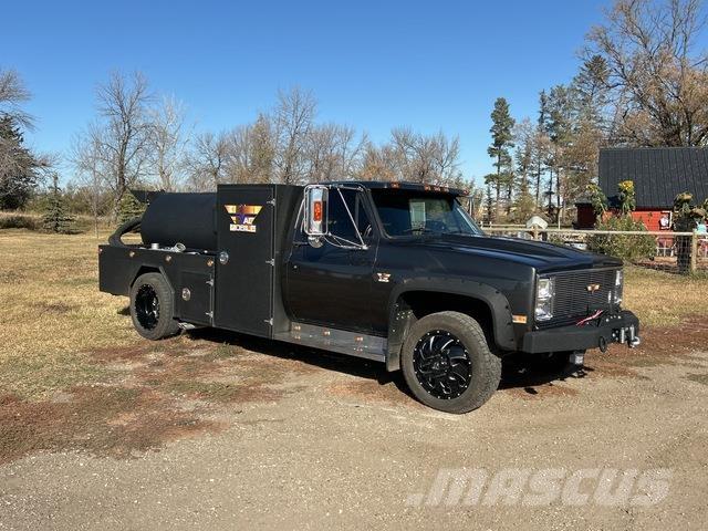 GMC V3500 Paine-/imuautot