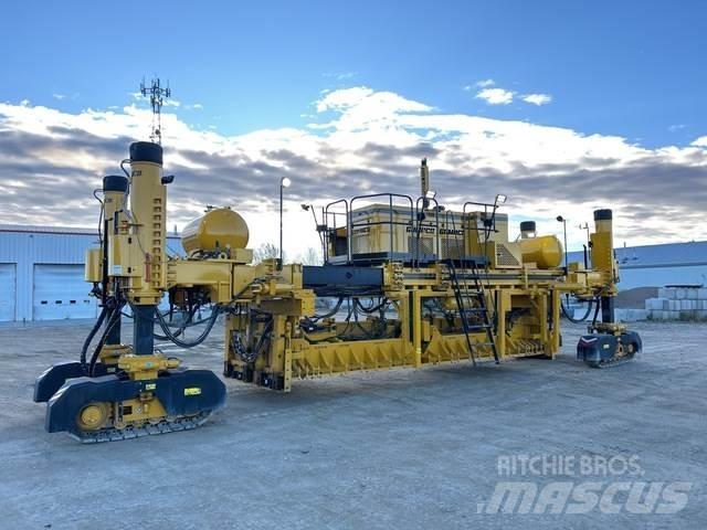 Gomaco GP2400 Betonin levittäjät
