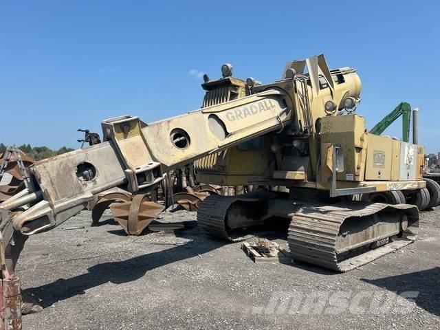 Gradall XL5210 Telakaivukoneet