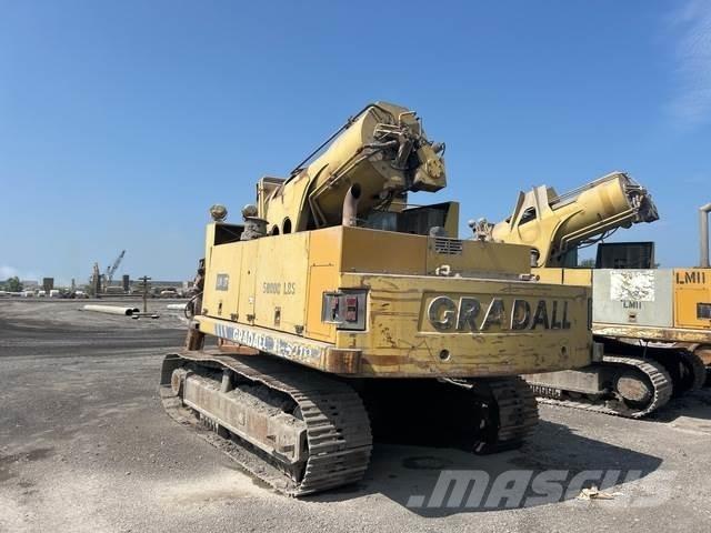 Gradall XL5210 Telakaivukoneet