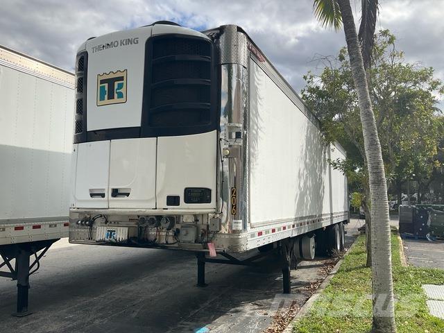 Great Dane  Kylmä-/Lämpökoripuoliperävaunut