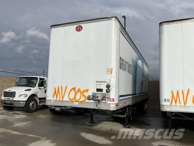 Great Dane  Umpikoriperävaunut