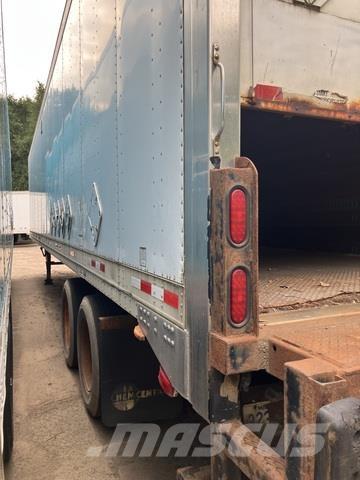 Great Dane  Umpikoriperävaunut