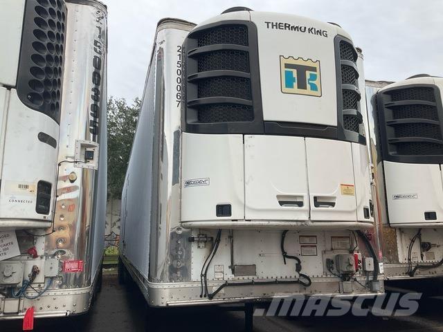 Great Dane  Kylmä-/Lämpökoripuoliperävaunut