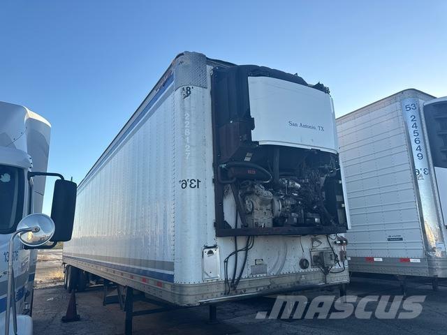 Great Dane  Kylmä-/Lämpökoripuoliperävaunut