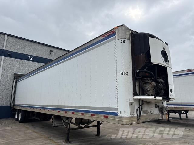 Great Dane  Kylmä-/Lämpökoripuoliperävaunut