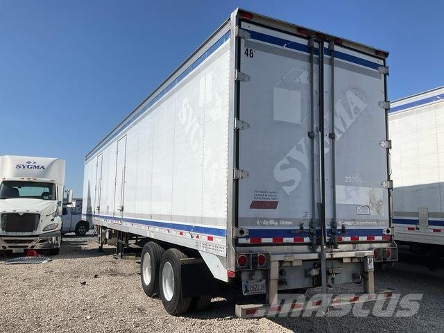 Great Dane  Kylmä-/Lämpökoripuoliperävaunut