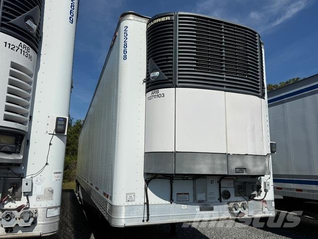 Great Dane  Kylmä-/Lämpökoripuoliperävaunut