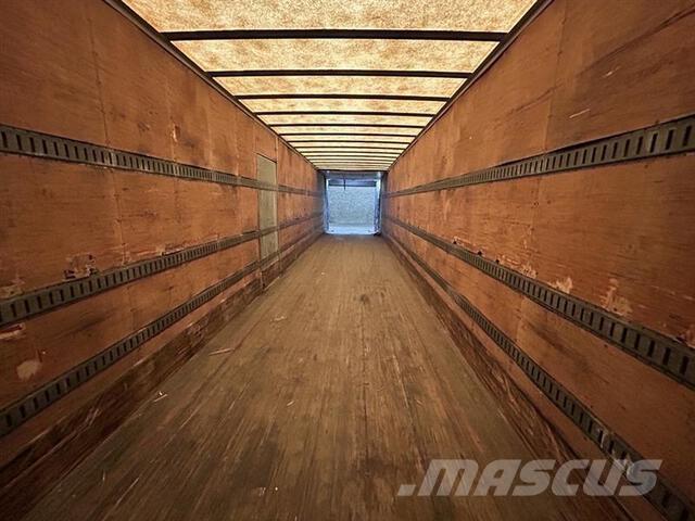 Great Dane  Umpikoriperävaunut