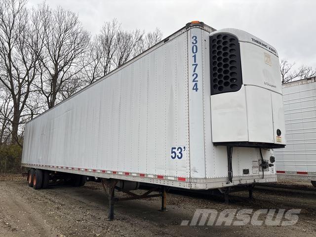 Great Dane  Kylmä-/Lämpökoripuoliperävaunut