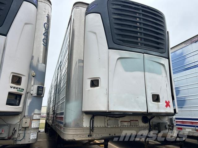 Great Dane  Kylmä-/Lämpökoripuoliperävaunut