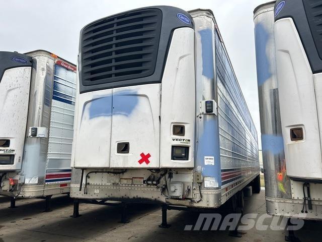 Great Dane  Kylmä-/Lämpökoripuoliperävaunut