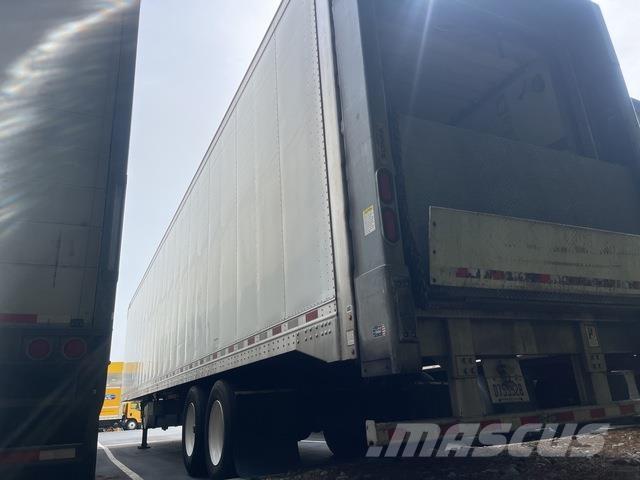 Great Dane T/A Kylmä-/Lämpökoripuoliperävaunut