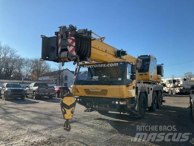 Grove GMK3055 Mobiilinosturit