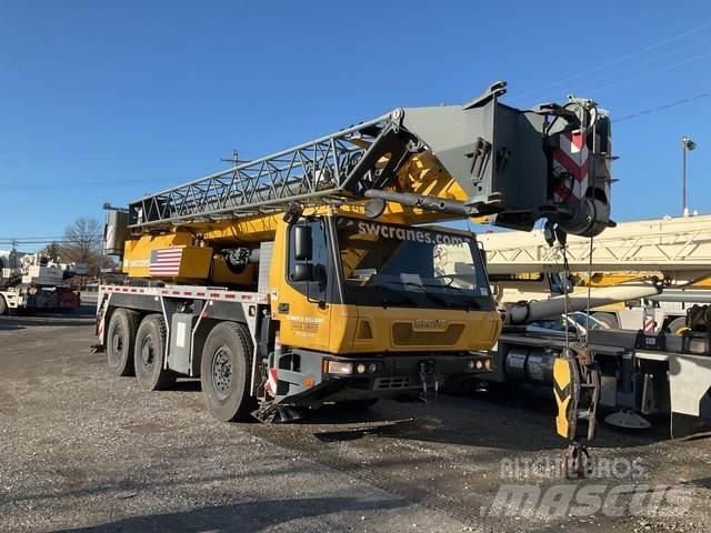 Grove GMK3055 Mobiilinosturit
