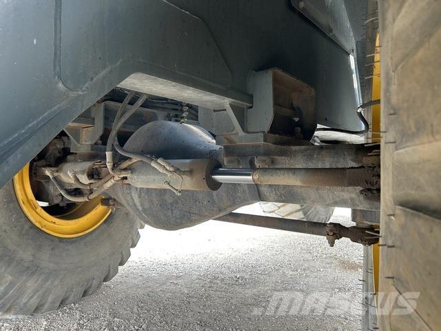 Grove RT700E RT-nosturit