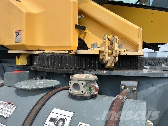 Grove RT700E RT-nosturit