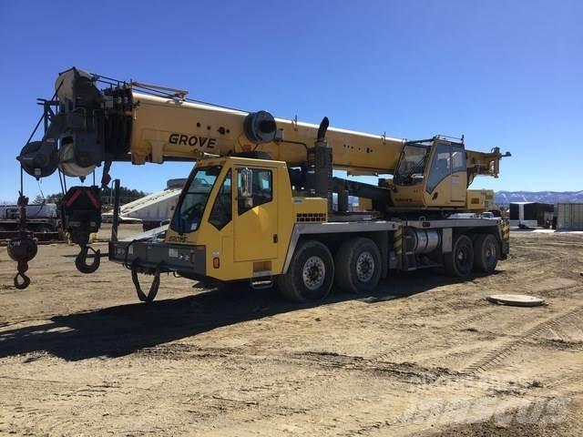 Grove TMS9000E Tela-alustaiset nosturit