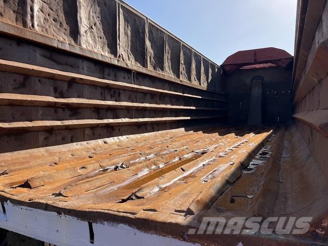  Hamelex Sora- ja kippiperävaunut