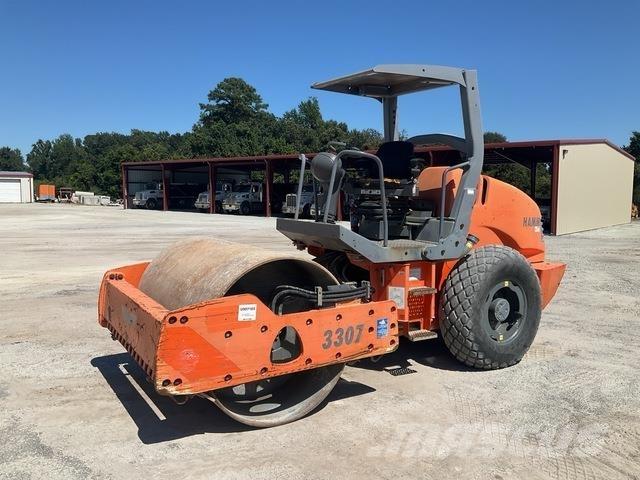 Hamm 3307 Yksivalssijyrät