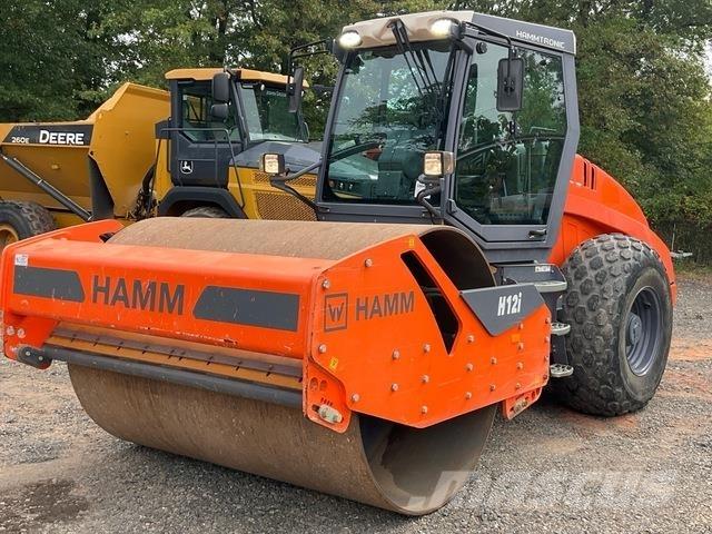 Hamm H12i Yksivalssijyrät