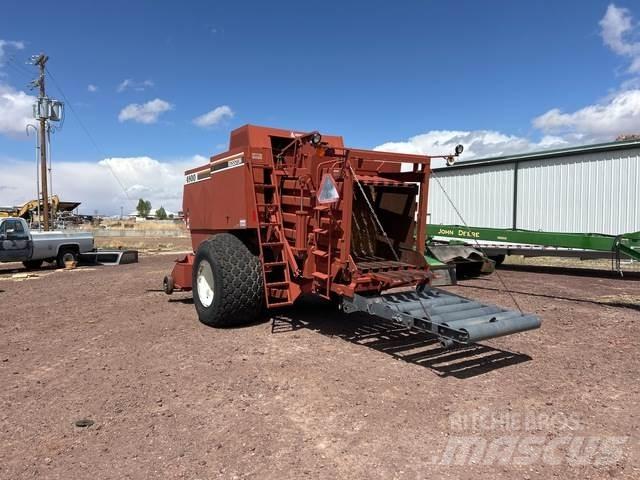 Hesston 4900 Kanttipaalaimet