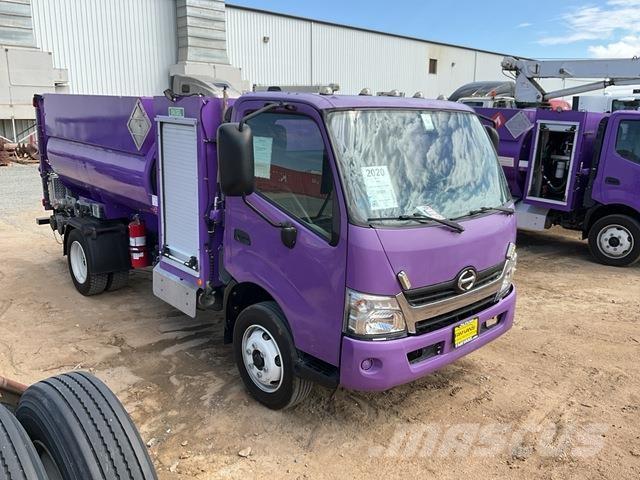 Hino 195 Säiliöautot